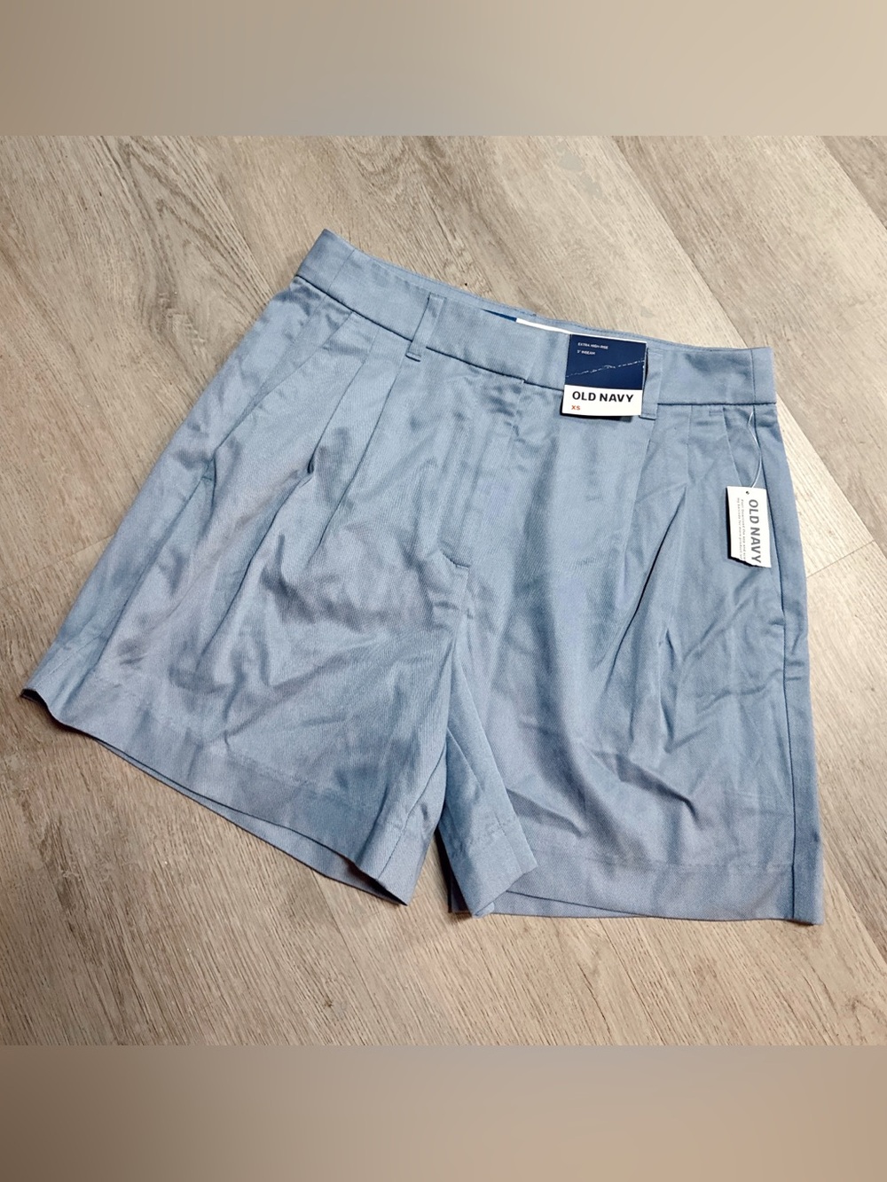 •OLD NAVY• EXTRA HIGH RISE SHORTS